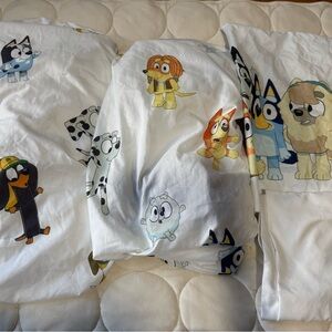 Bluey twin fitted sheets and pillowcases